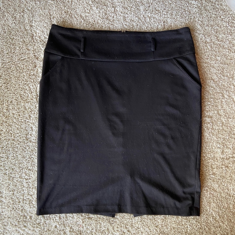 LAST CHANCE! torrid pencil skirt with belt loops